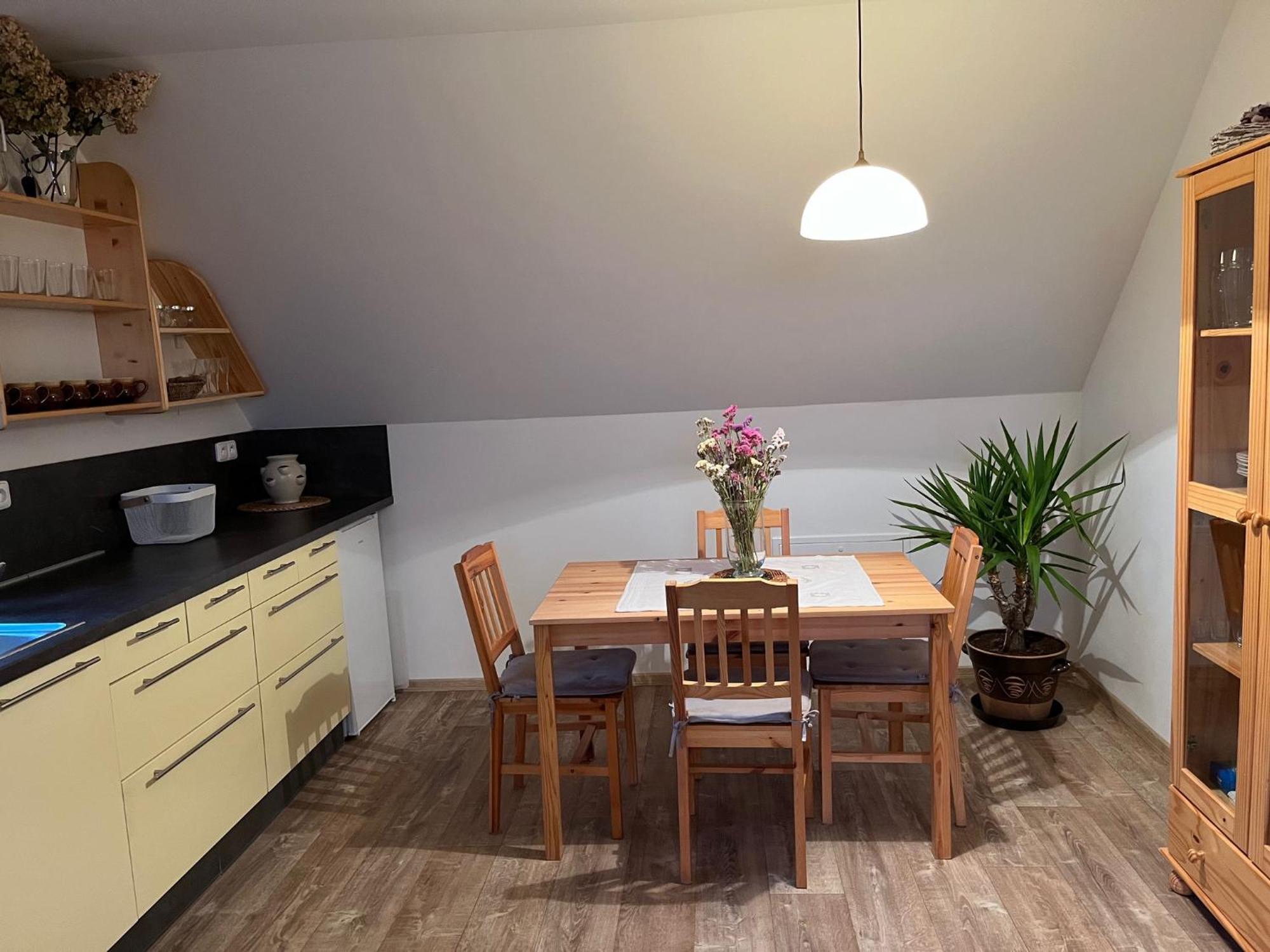 U Studanky Apartamento Koberovy Exterior foto
