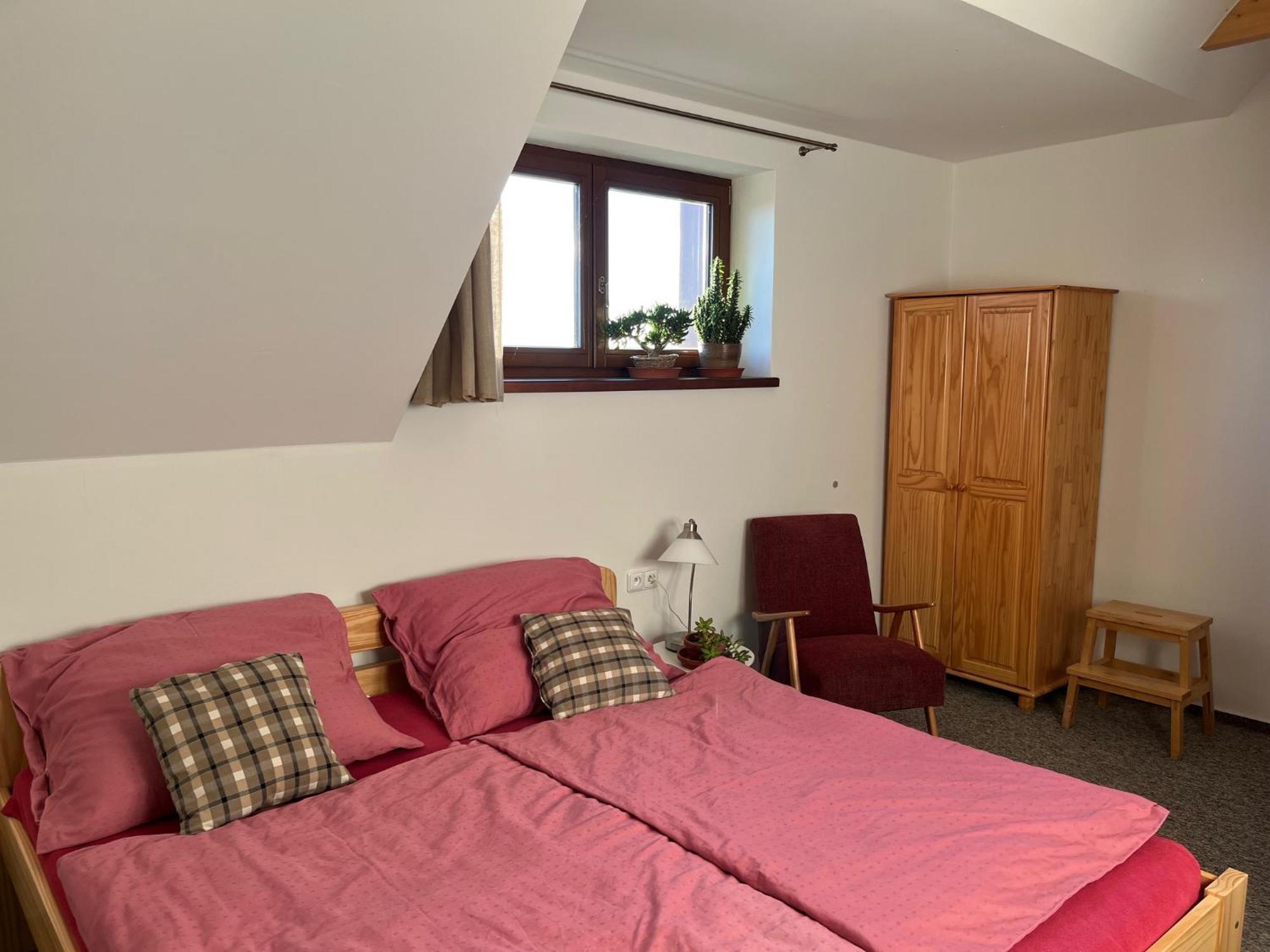 U Studanky Apartamento Koberovy Exterior foto